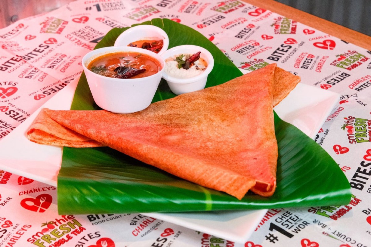 Dosas at Ananda Kitchen