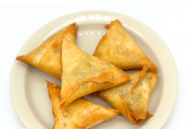 Mini Veg Samosas (5 Pieces) at Ananda Kitchen, Langley Park